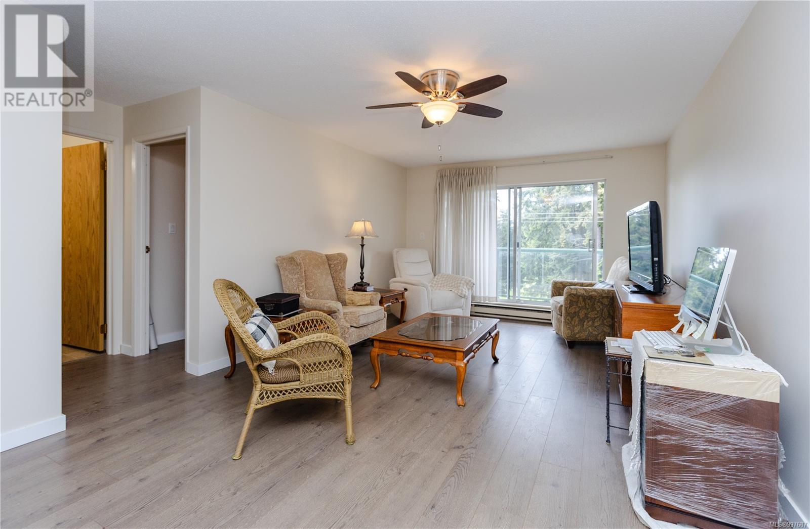 #410 6715 DOVER RD - Image 3