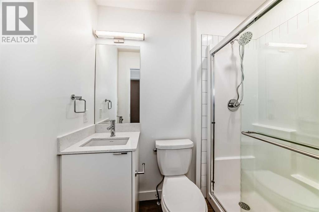 Single Family House Multi-level for Sale in    Avenue Belvedere Calgary 