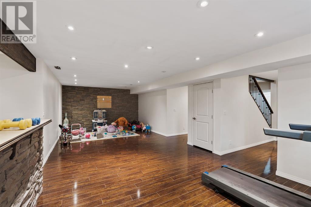 Single Family House for Sale in  Discovery Ridge Way SW Discovery Ridge Calgary 