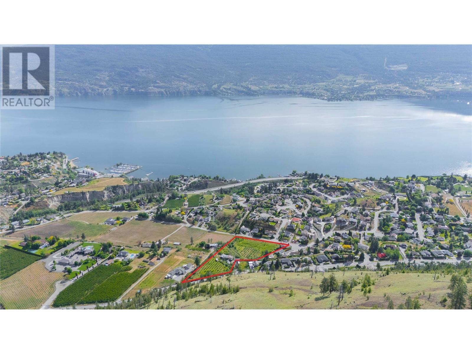  11415 Giants Head Road, Summerland