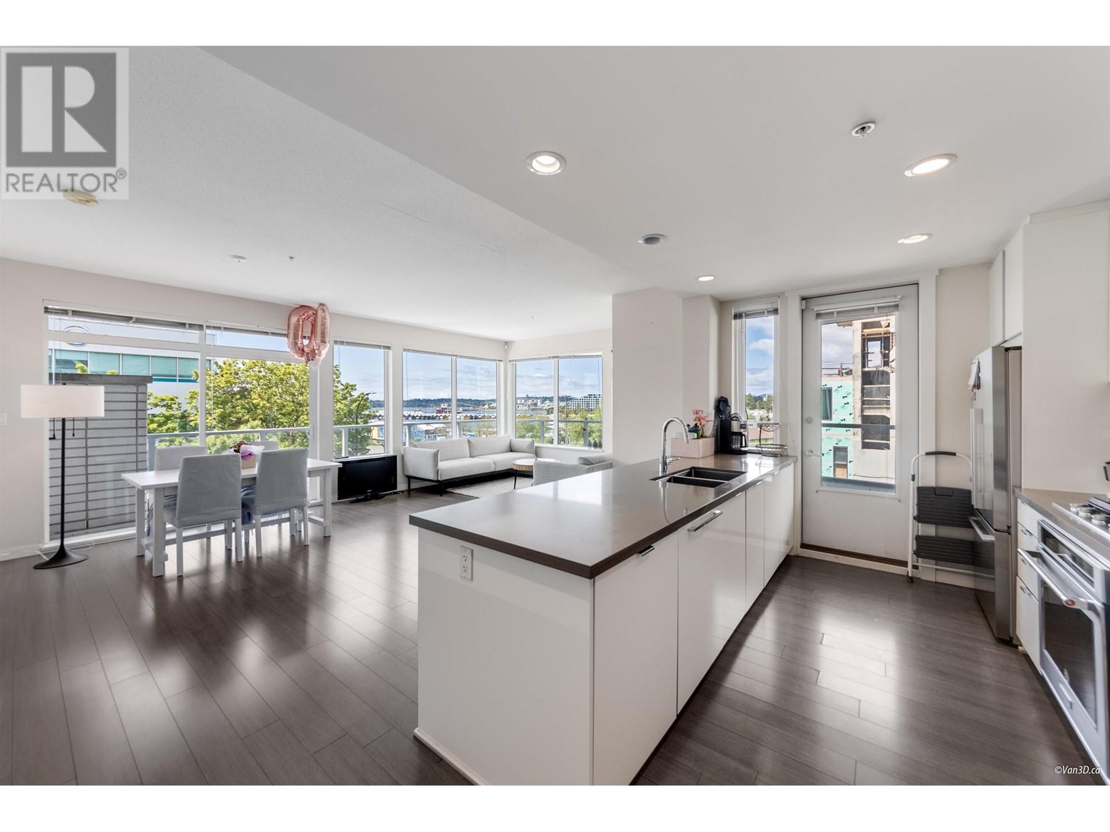 Photo 4 of 107 277 W 1st Street, North Vancouver BC