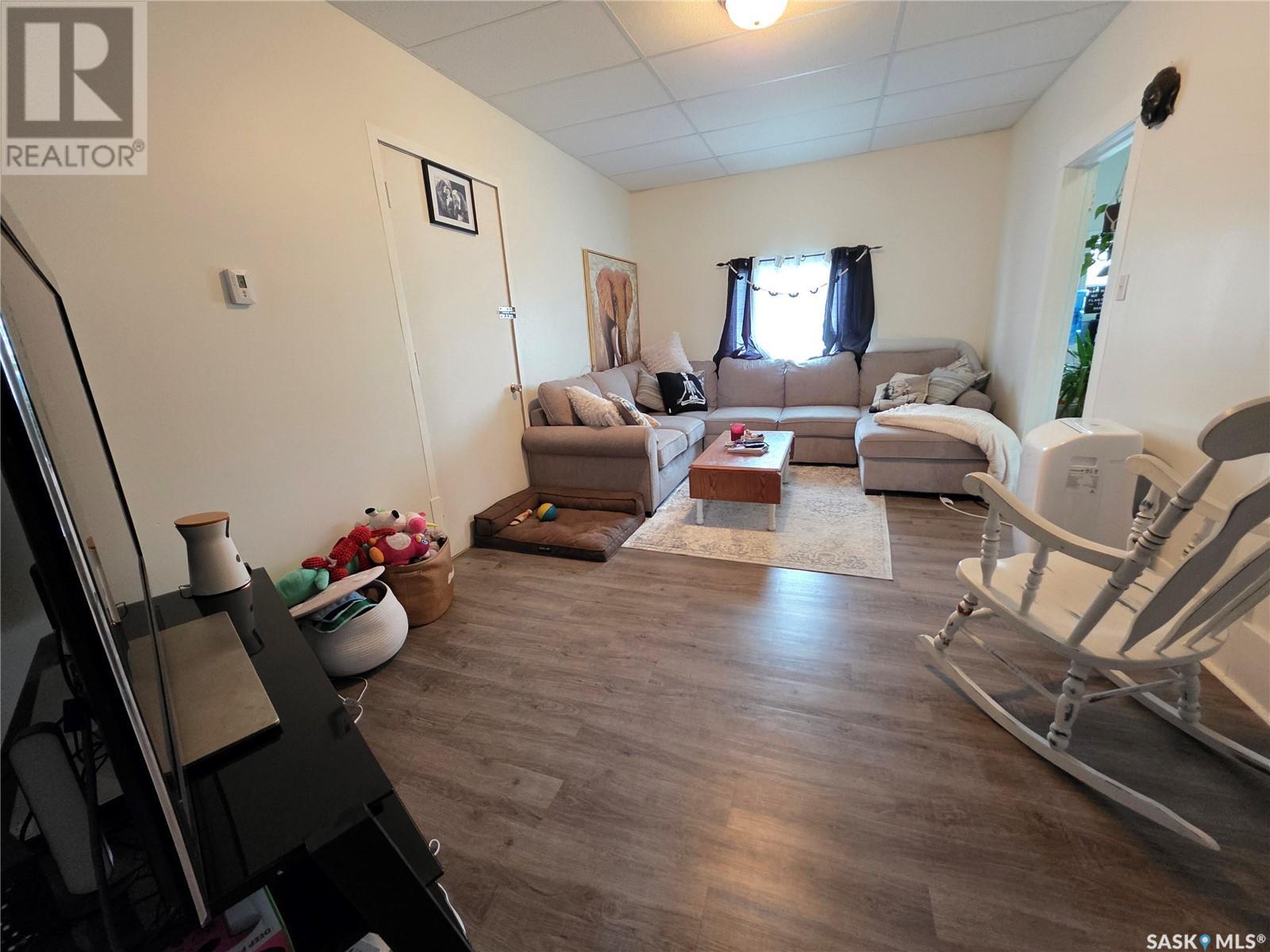 Multi-family House Low rise for Sale in  th AVENUE NW Swift Current 