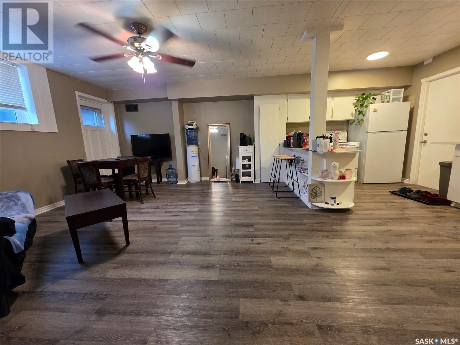 Multi-family House Low rise for Sale in  th AVENUE NW Swift Current 