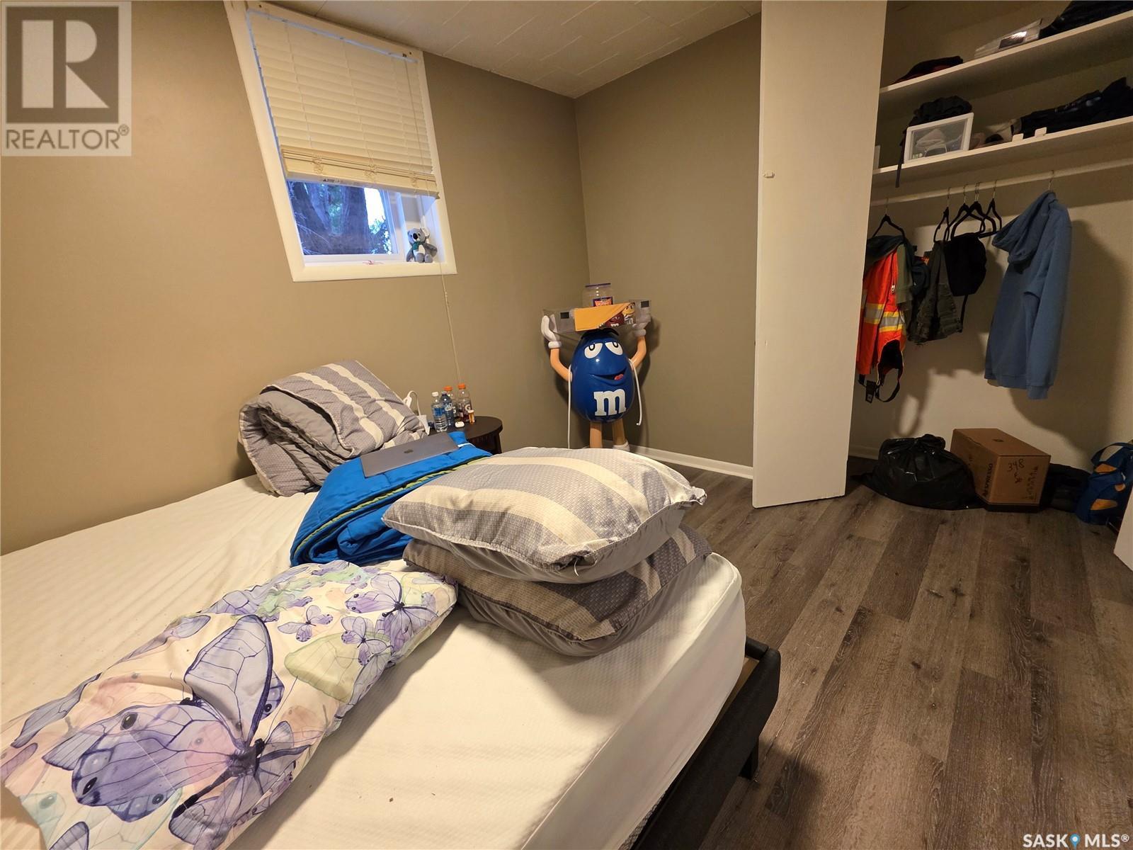 Multi-family House Low rise for Sale in  th AVENUE NW Swift Current 