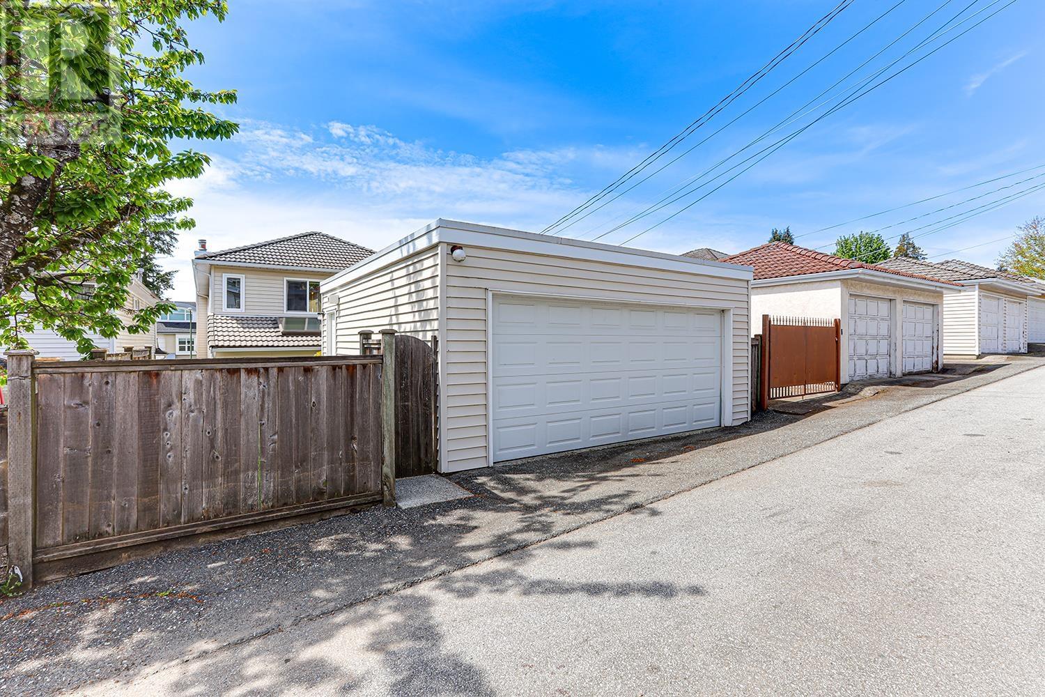 Photo 36 of 7880 French Street, Vancouver BC
