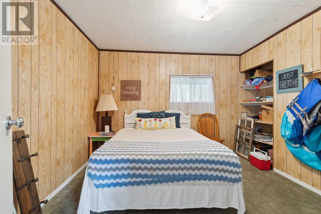 356 Pine Crescent, Rural Lacombe County