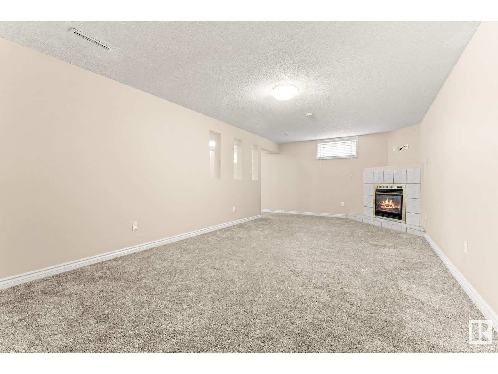 13 Swallow CR NW, St. Albert