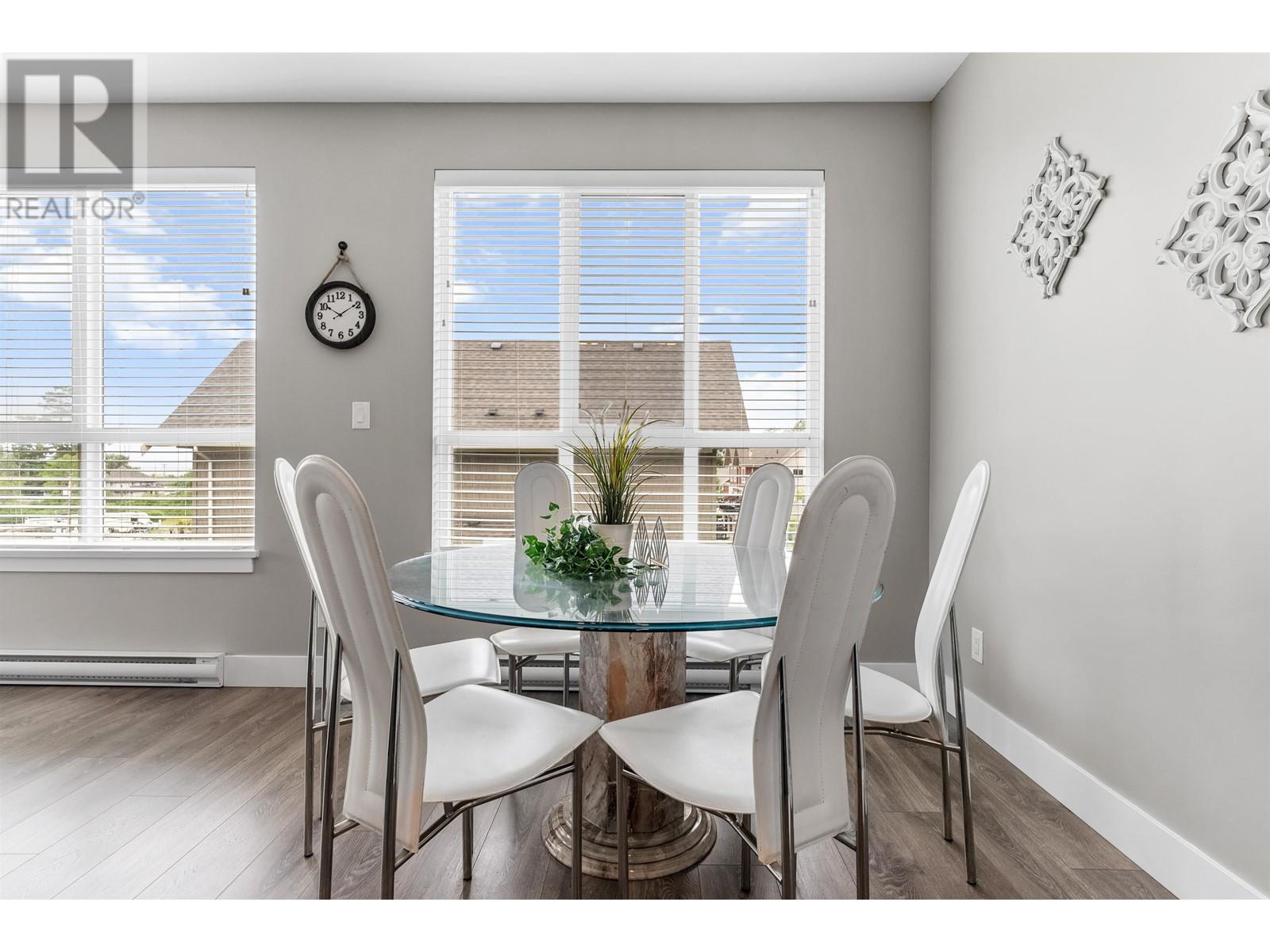 Photo 8 of 317 4690 Hawk Lane, Tsawwassen BC