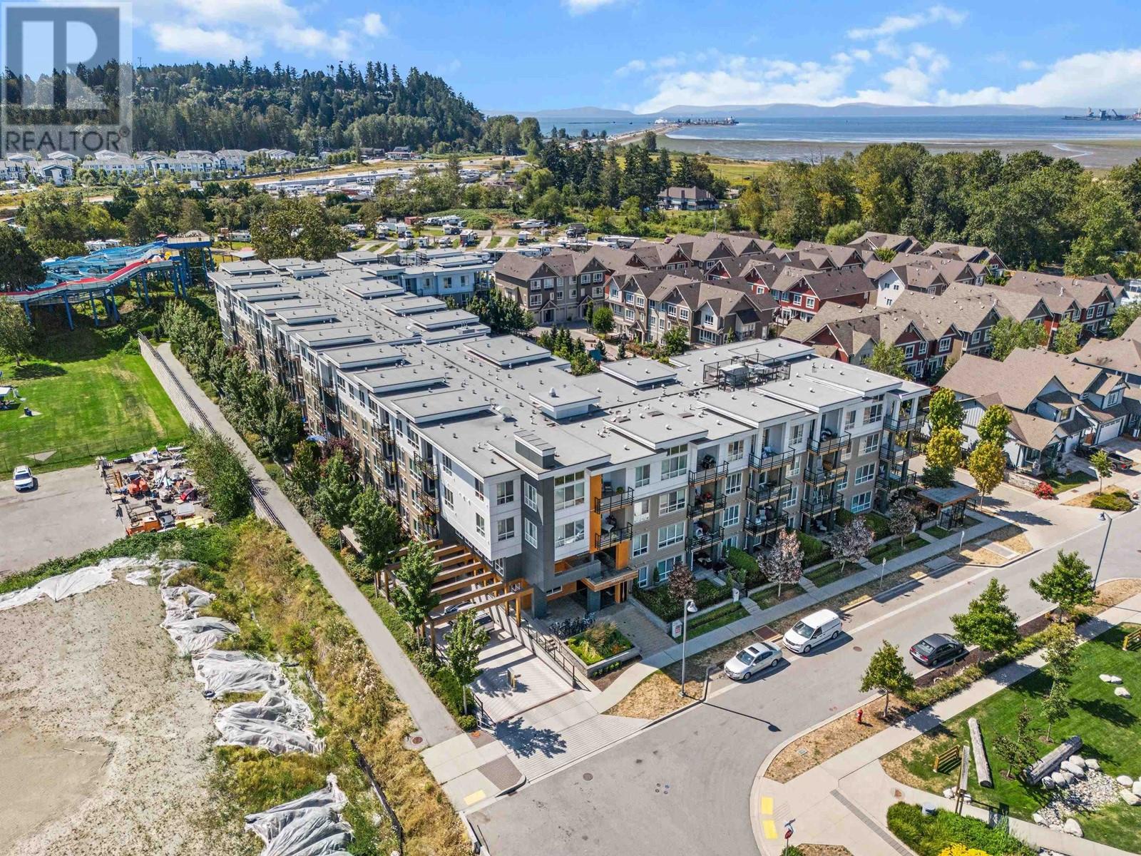 Photo 19 of 317 4690 Hawk Lane, Tsawwassen BC