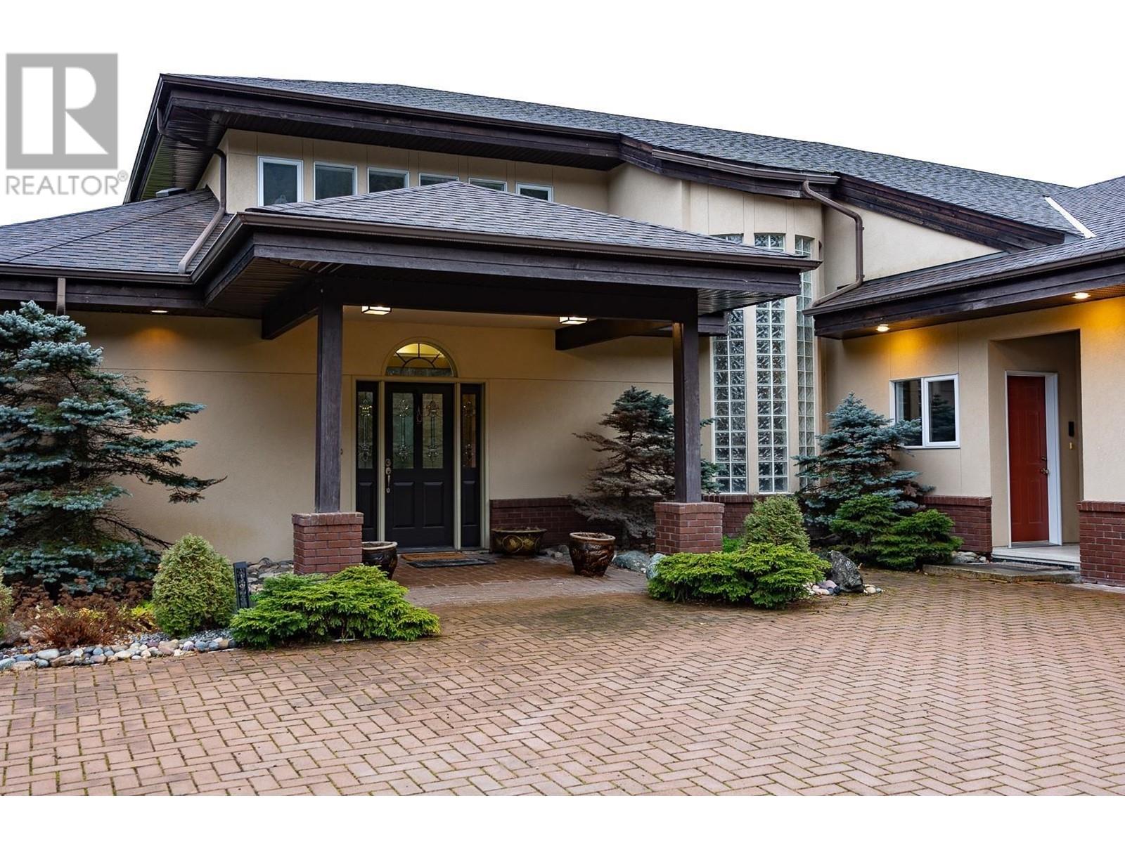 Photo 3 of 9193 Sunset Place, Prince George BC