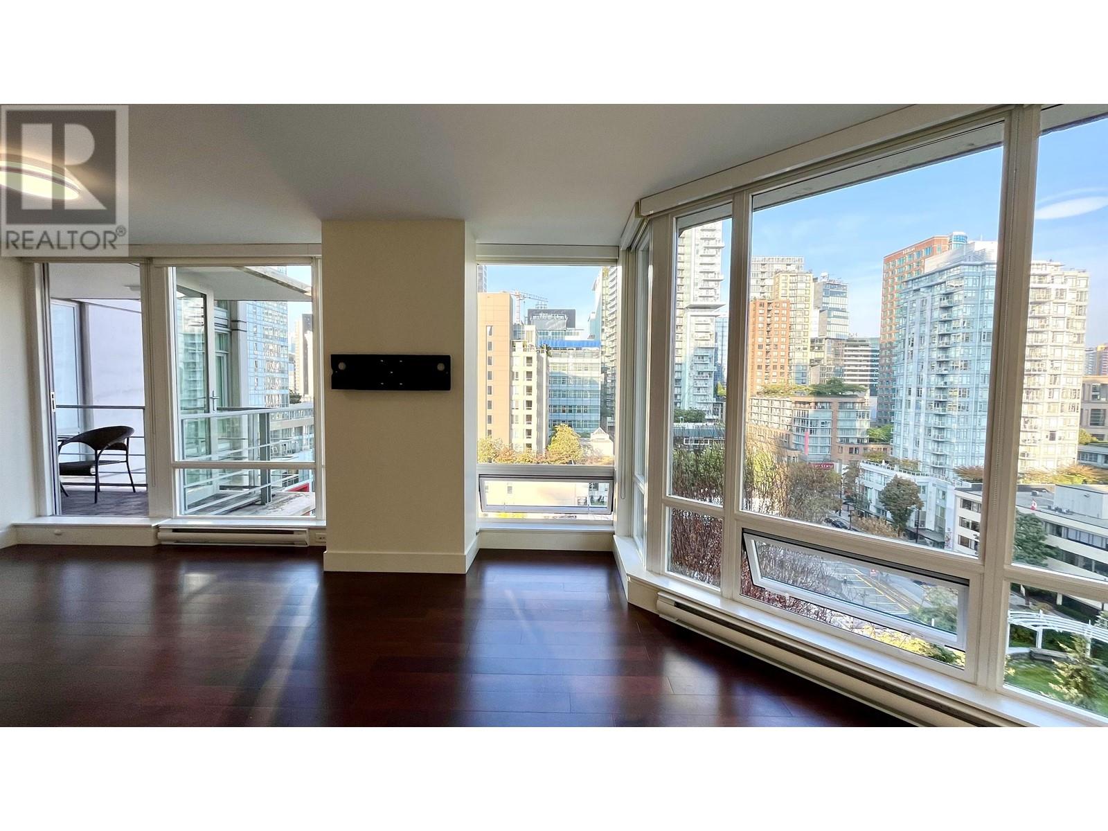 Photo 17 of 1107 565 Smithe Street, Vancouver BC