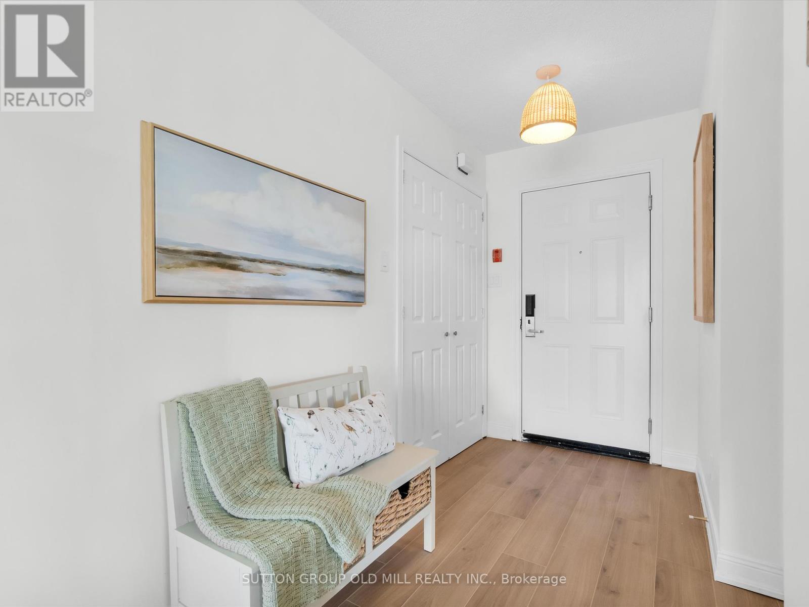 Photo 3 of 203 26 Deerhurst Drive, Huntsville ON