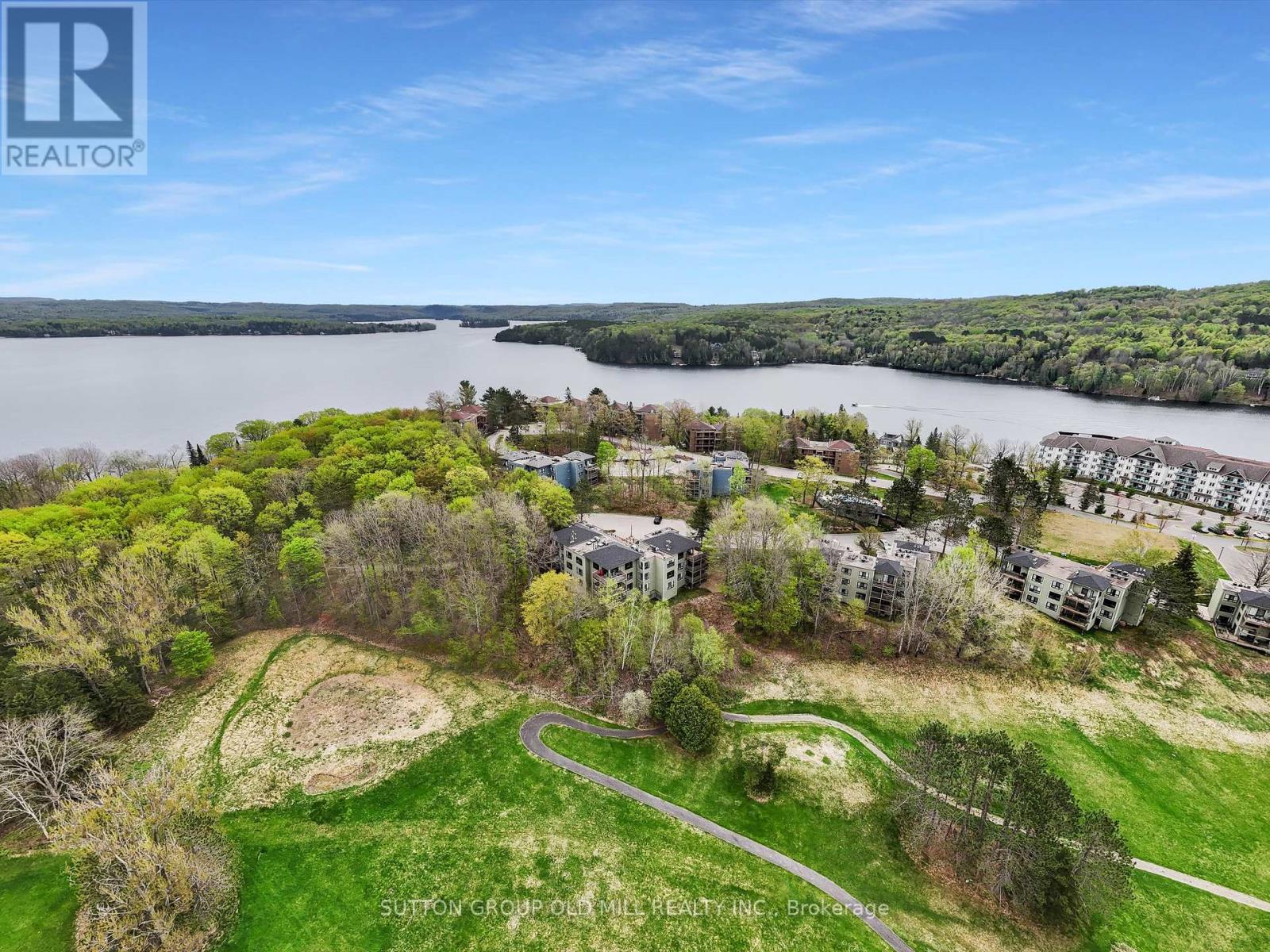 Photo 40 of 203 26 Deerhurst Drive, Huntsville ON