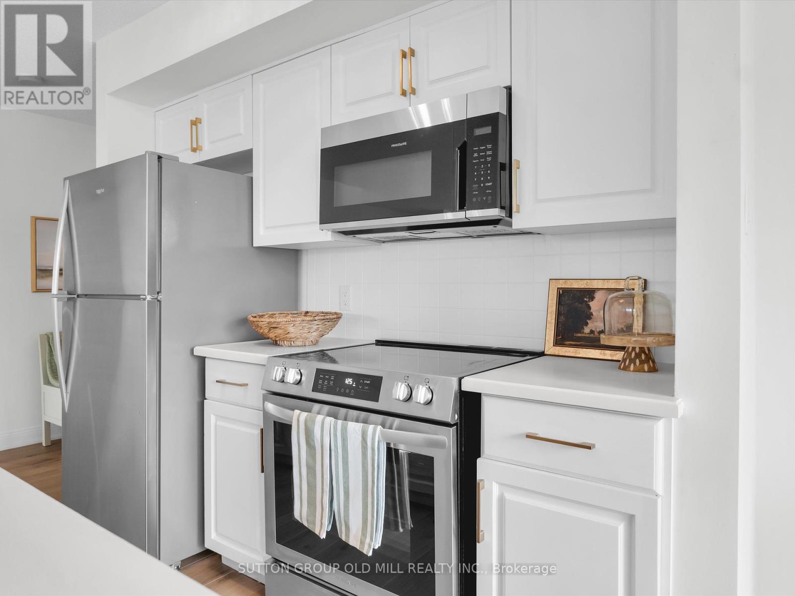 Photo 6 of 203 26 Deerhurst Drive, Huntsville ON