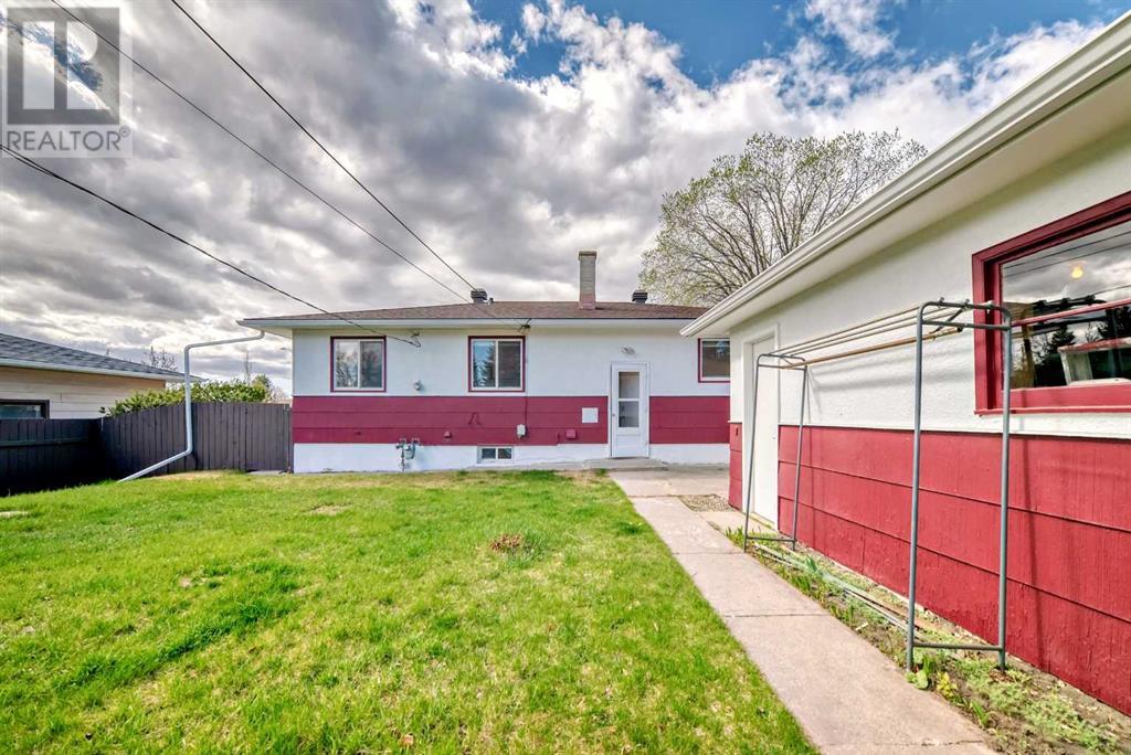 Multi-family House for Sale in   Avenue SW Kingsland Calgary 