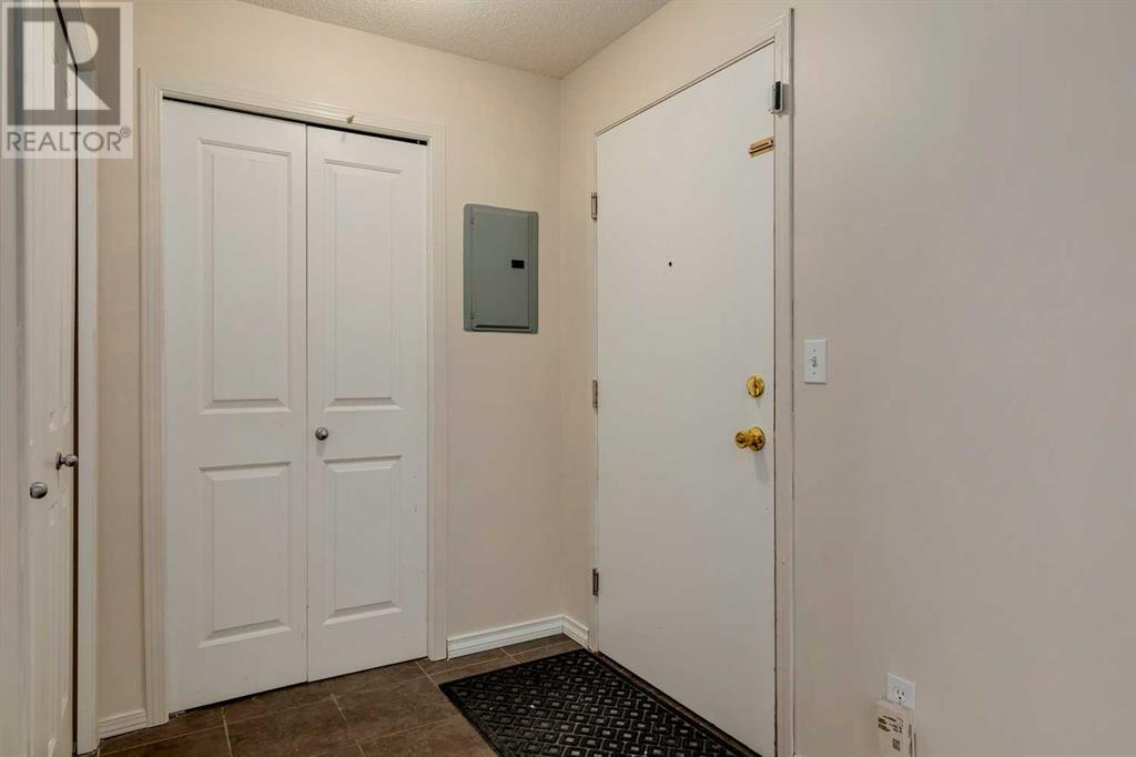 2207, 505 Railway Street W, Cochrane, Alberta