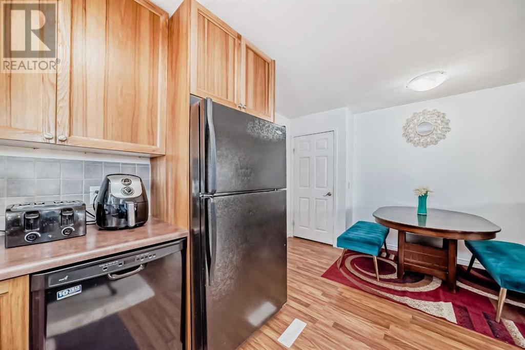 Single Family House Bi-level for Sale in  Whitworth Way NE Whitehorn Calgary 