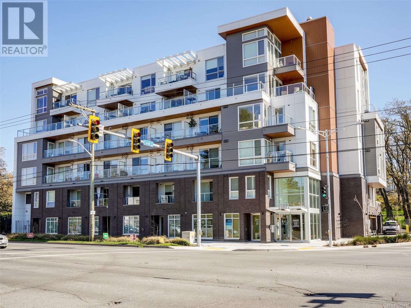 #307 1301 HILLSIDE AVE - Image 1
