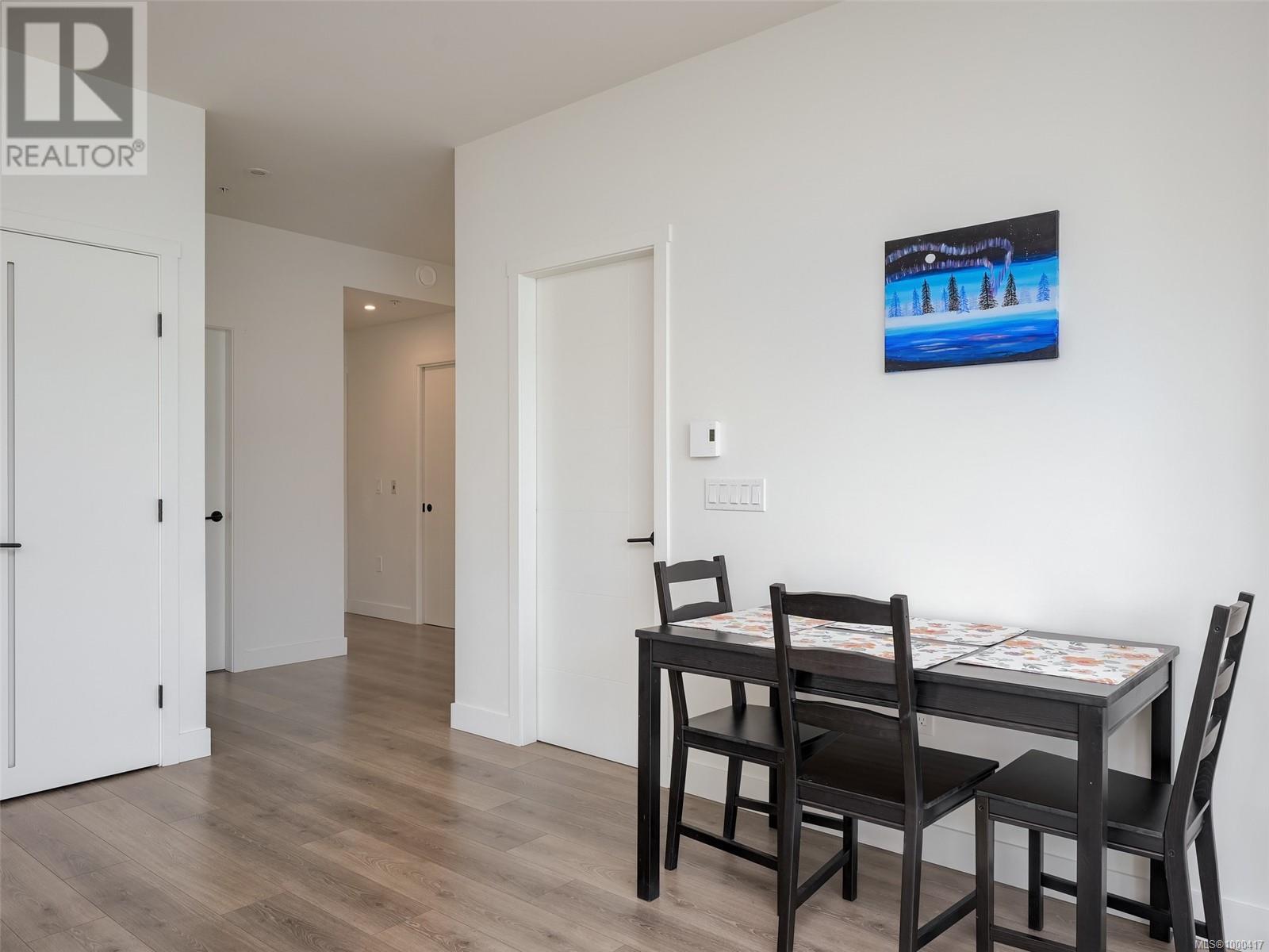 #307 1301 HILLSIDE AVE - Image 6