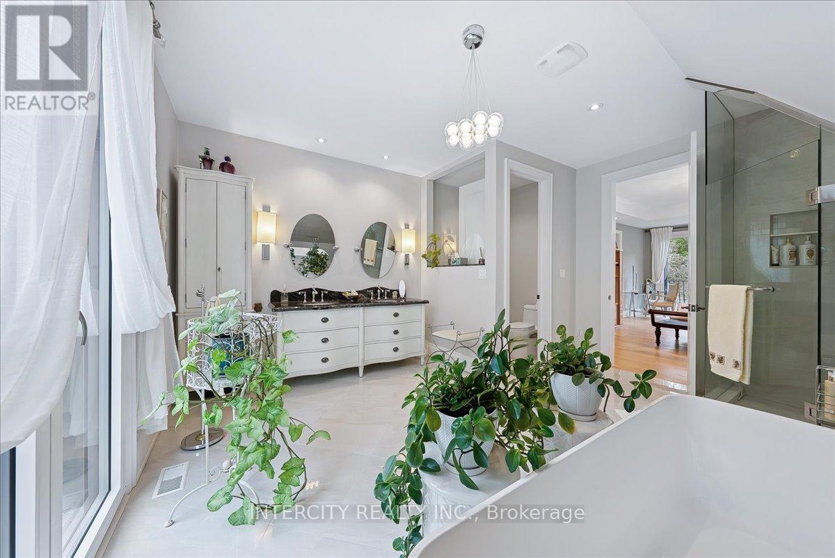 Photo 41 of 15600 7th Concession Road, King ON