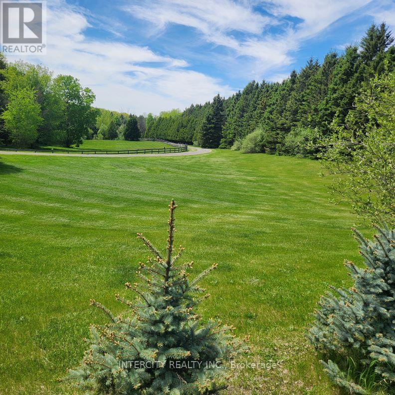 Photo 5 of 15600 7th Concession Road, King ON