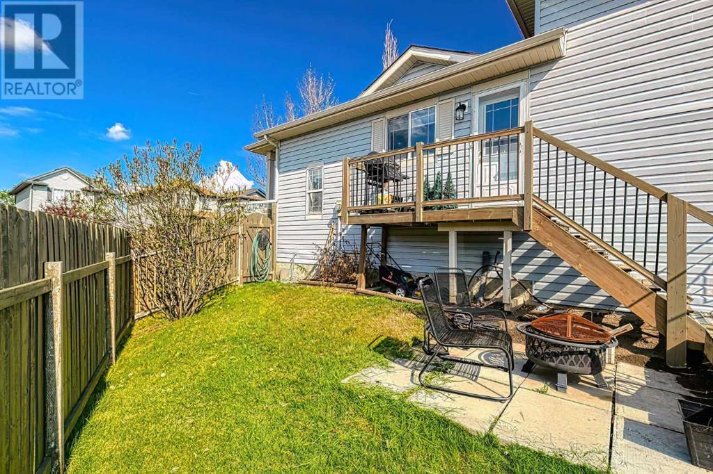Single Family House 4 Level for Sale in  Arbour Meadows Close NW Arbour Lake Calgary 