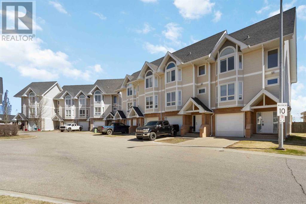26, 98 Wilson Drive, Fort McMurray, Alberta
