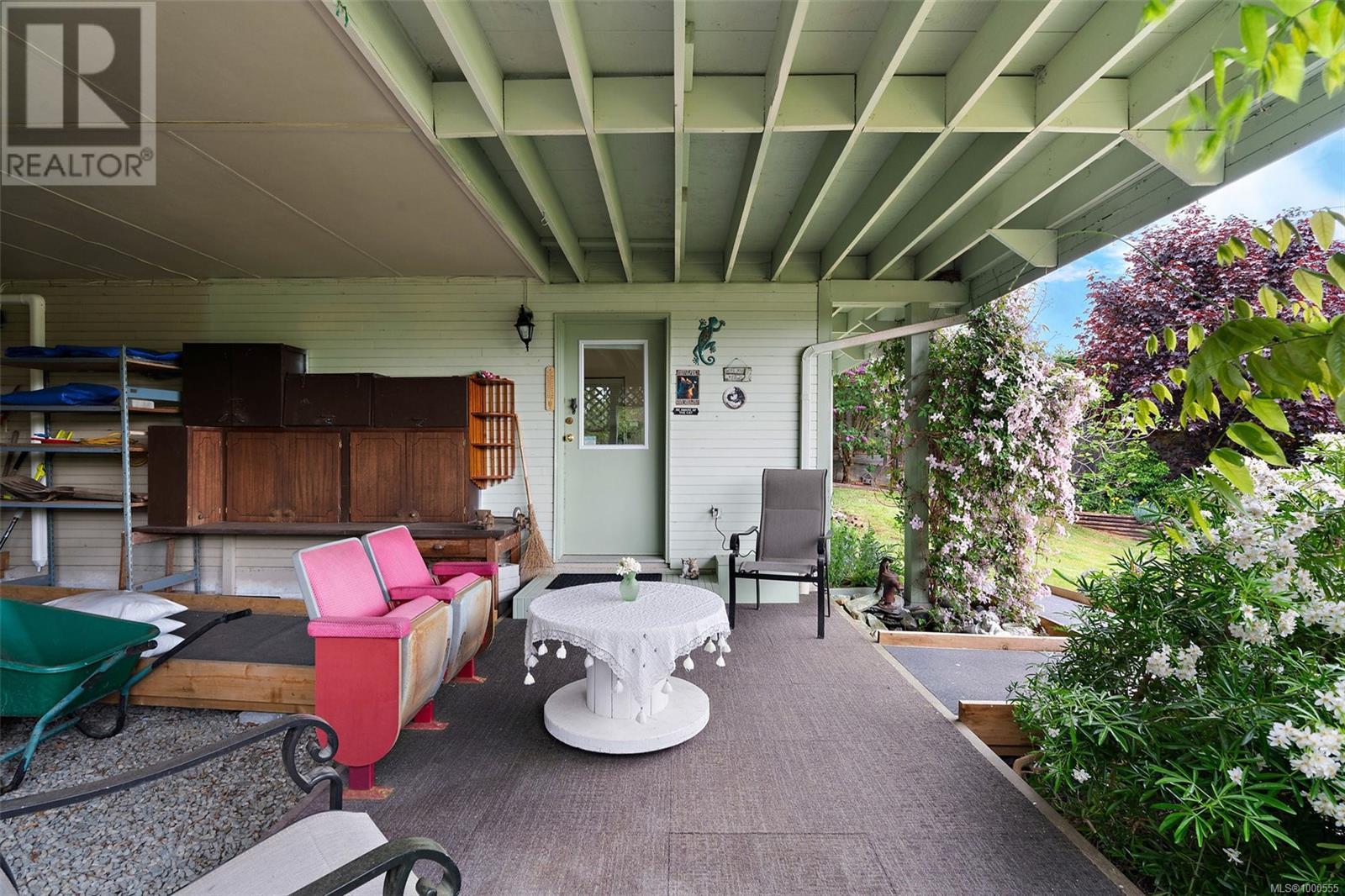  3387 Mary Anne Crescent, Colwood