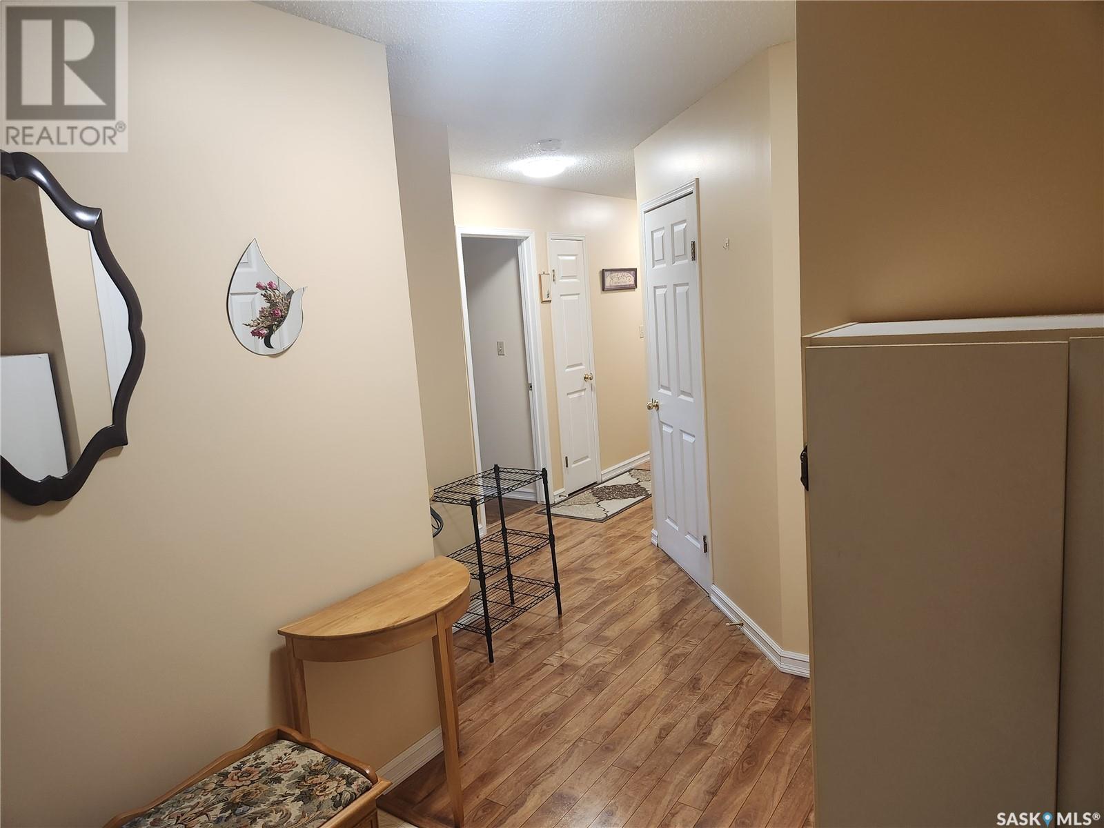 Photo 11 of 304 806 100 A Street, Tisdale SK