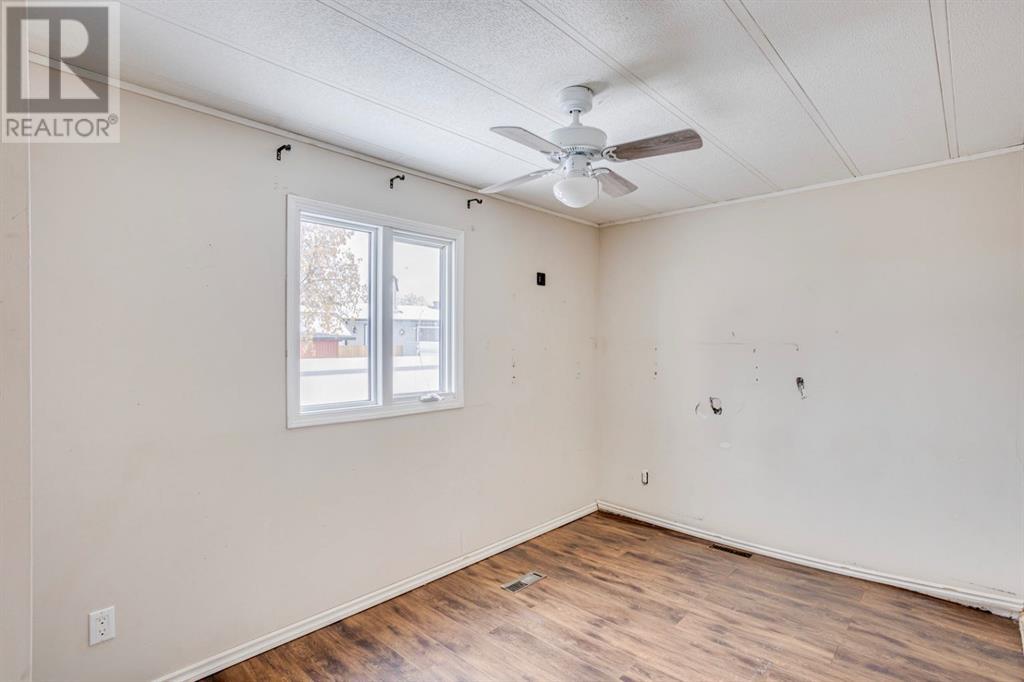 108 Greenwood Place, Fort McMurray, Alberta