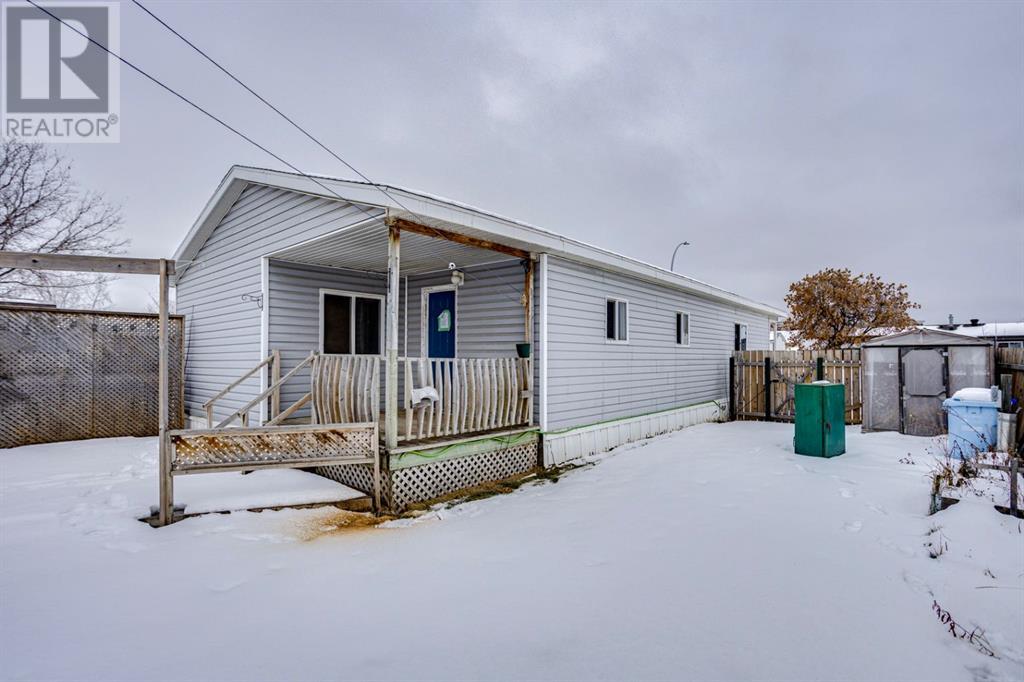 108 Greenwood Place, Fort McMurray, Alberta
