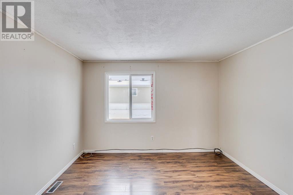 108 Greenwood Place, Fort McMurray, Alberta