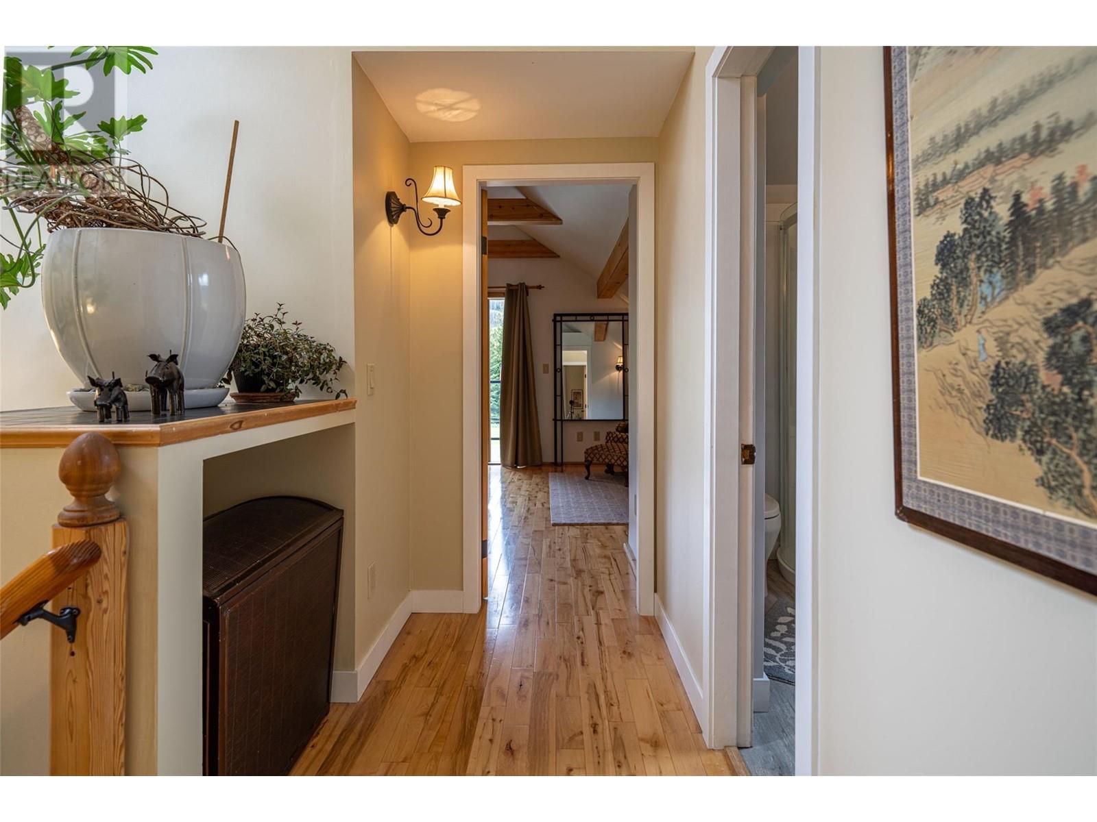 1075 Six Mile Creek Road, Vernon