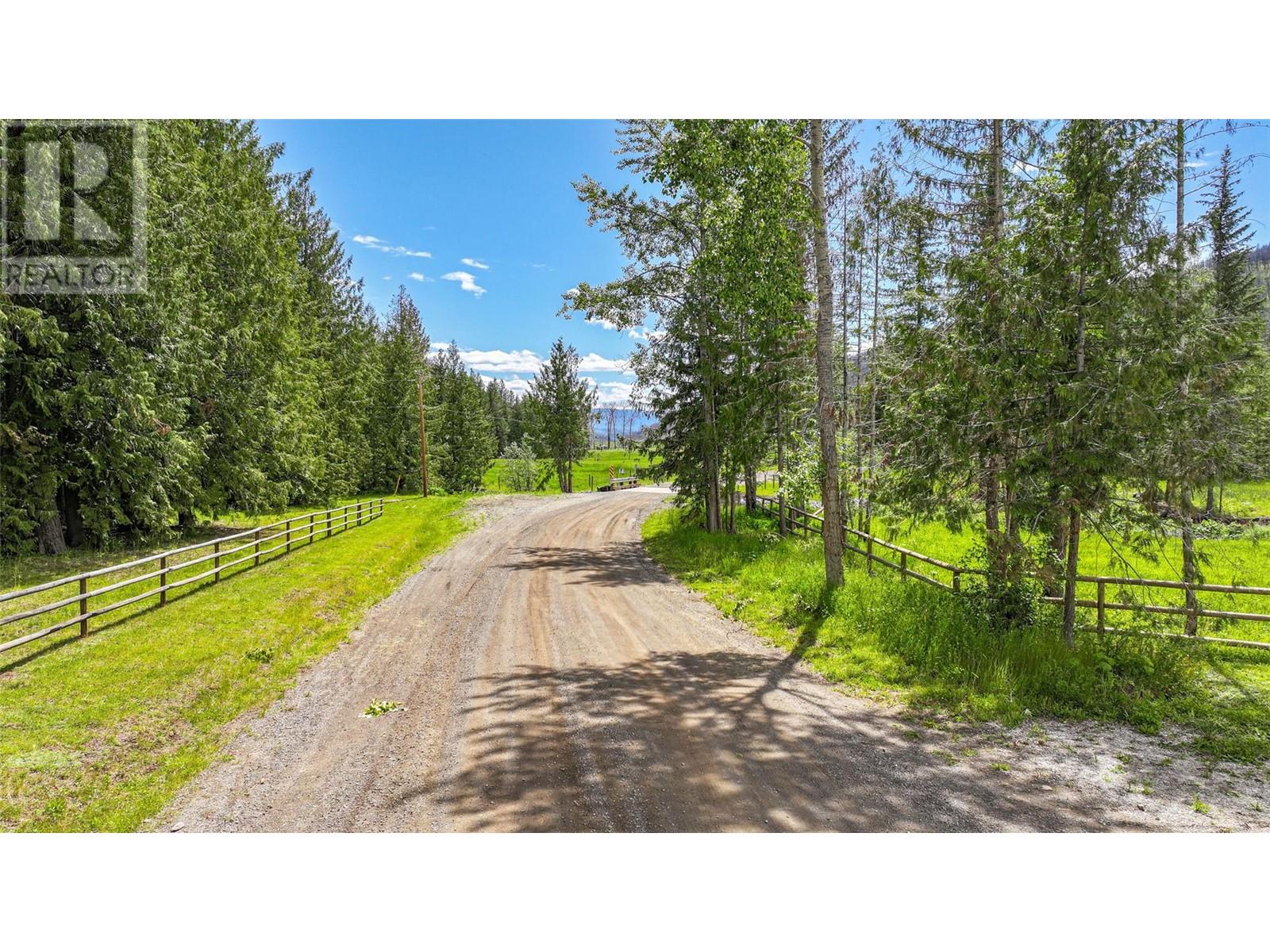 1075 Six Mile Creek Road, Vernon