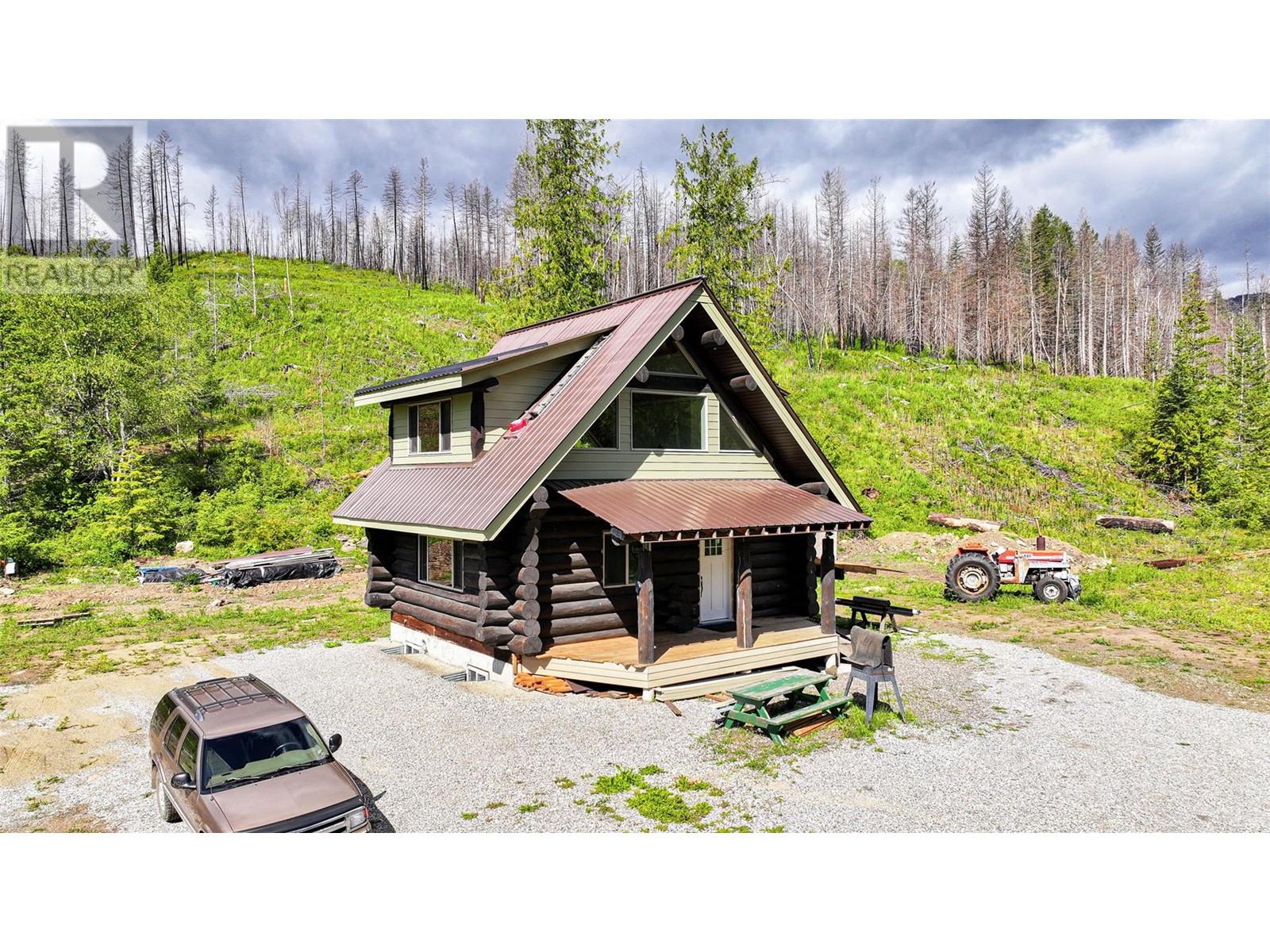 1075 Six Mile Creek Road, Vernon
