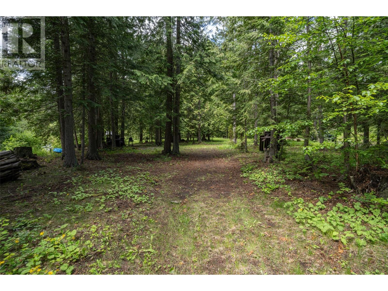 1075 Six Mile Creek Road, Vernon