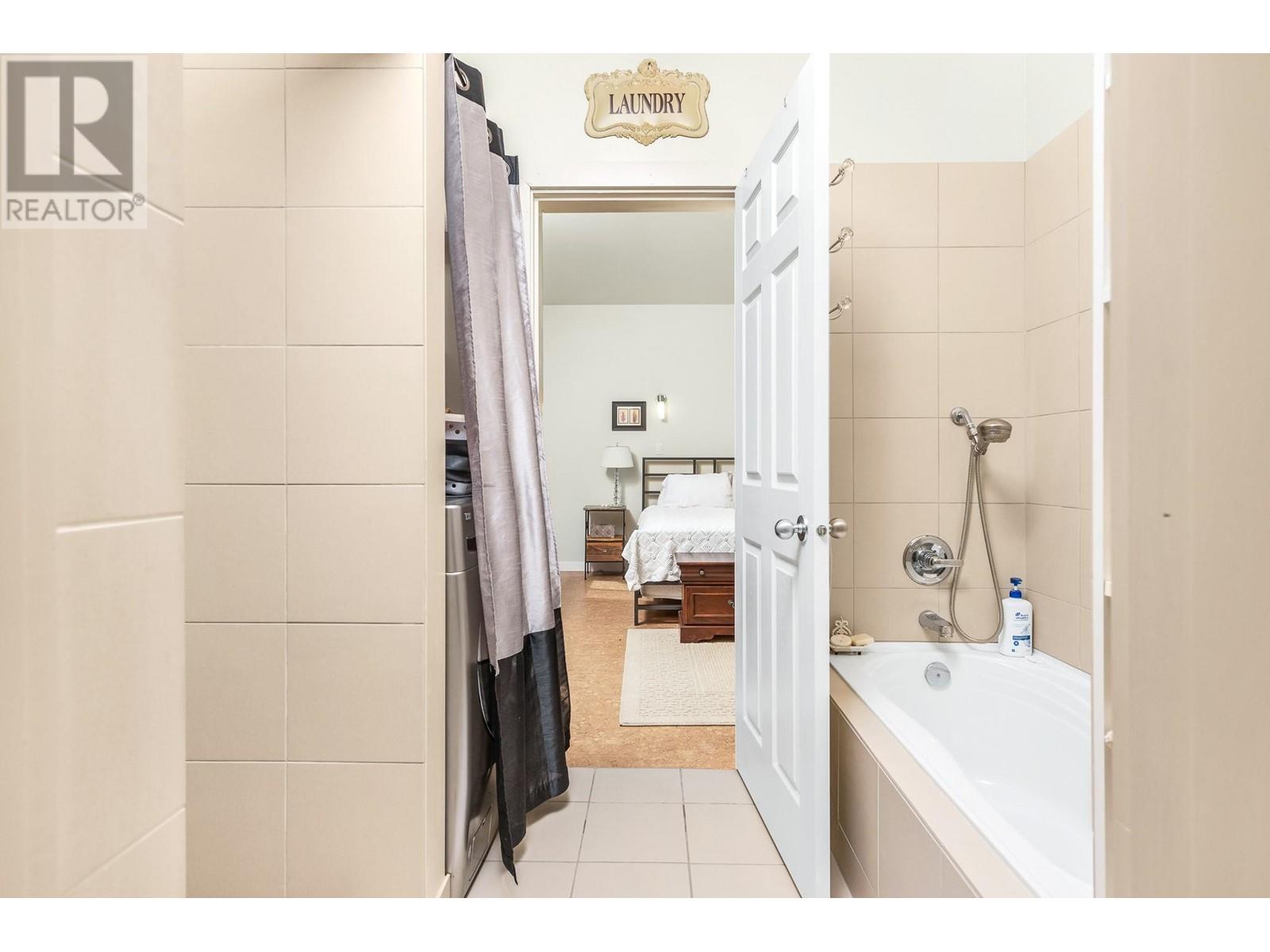 4 Hollingsworth Road, Cherryville