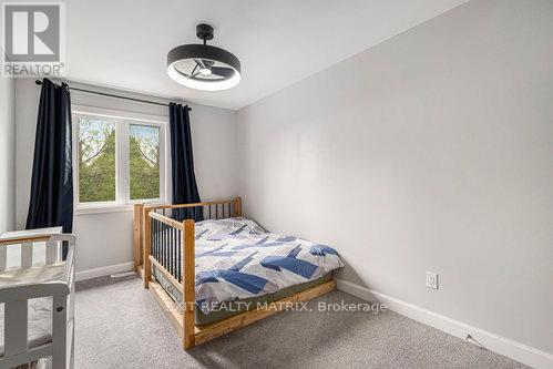 Photo 18 of 401 Voyageur Place, Russell ON