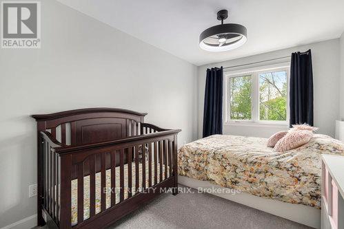 Photo 11 of 401 Voyageur Place, Russell ON