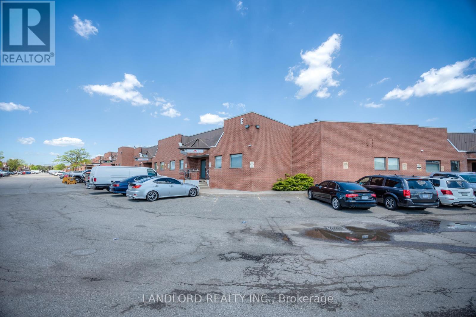 34 & 35 - 175 TORYORK DRIVE, Toronto (Humber Summit), Ontario, Canada + INCOME PROPERTY