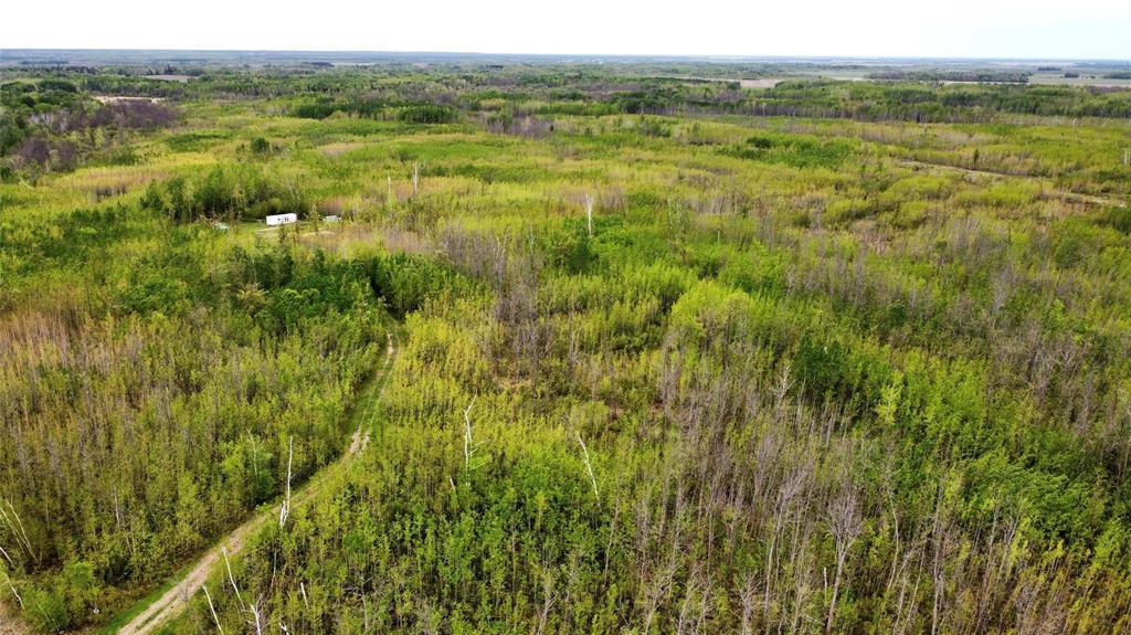 Photo 21 of 64126 8 N Road, Piney Rm MB