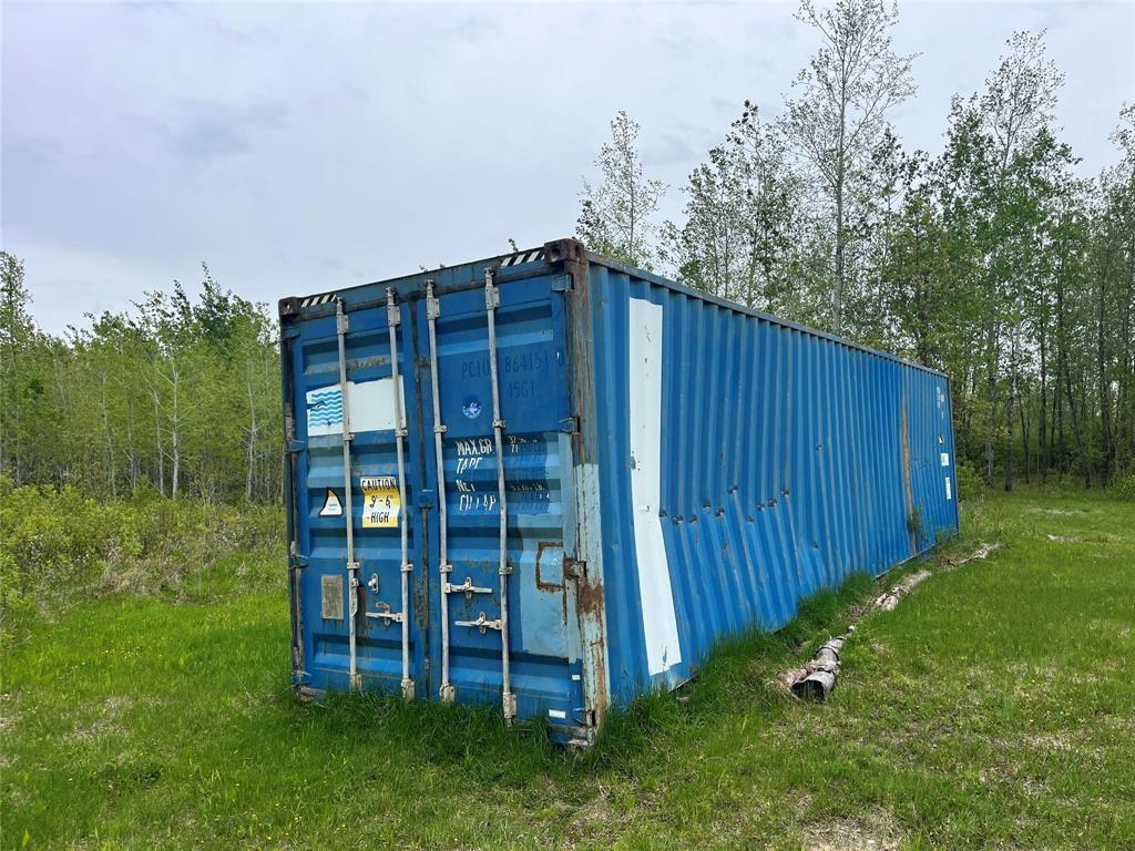 Photo 19 of 64126 8 N Road, Piney Rm MB
