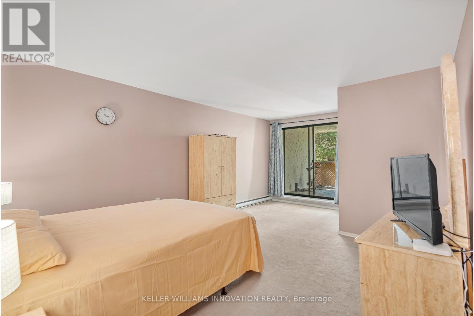 Photo 20 of 121 1050 Falgarwood Drive, Oakville ON