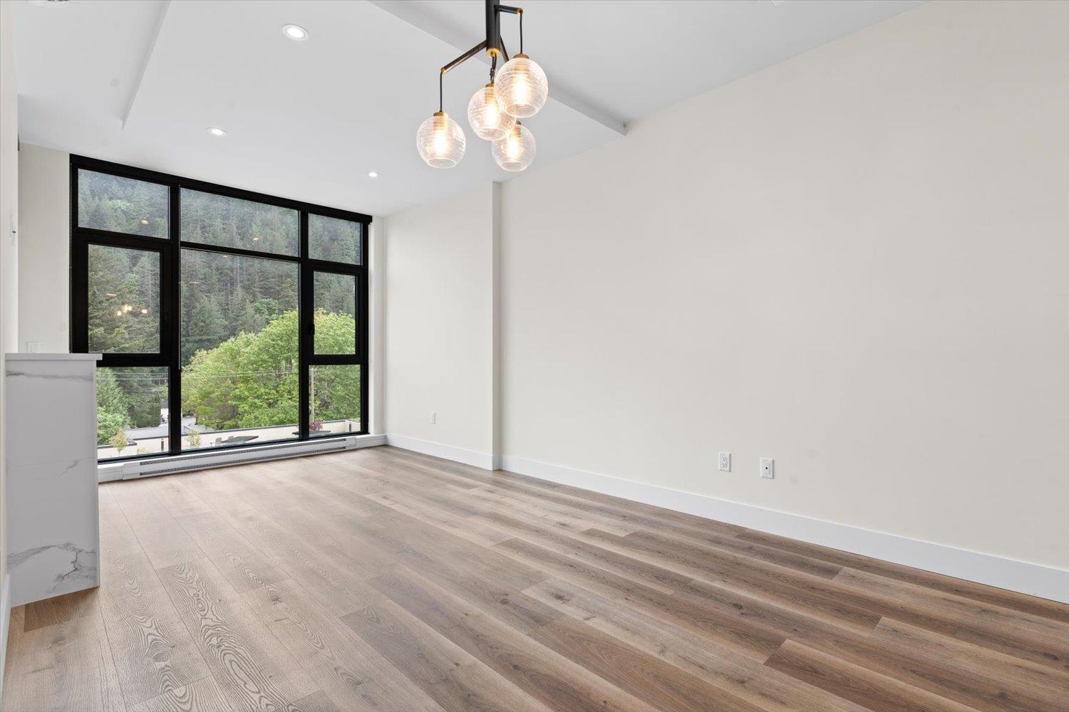 502 120 ESPLANADE AVENUE, Harrison Hot Springs, Harrison Hot Springs
