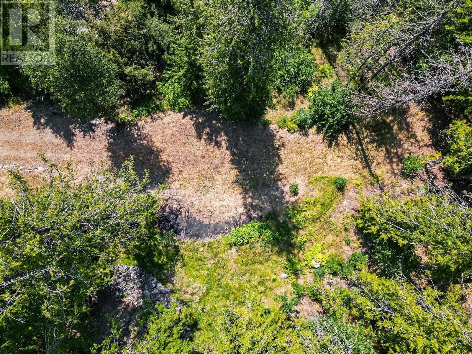 6802 MARIAN Lane, Nelson