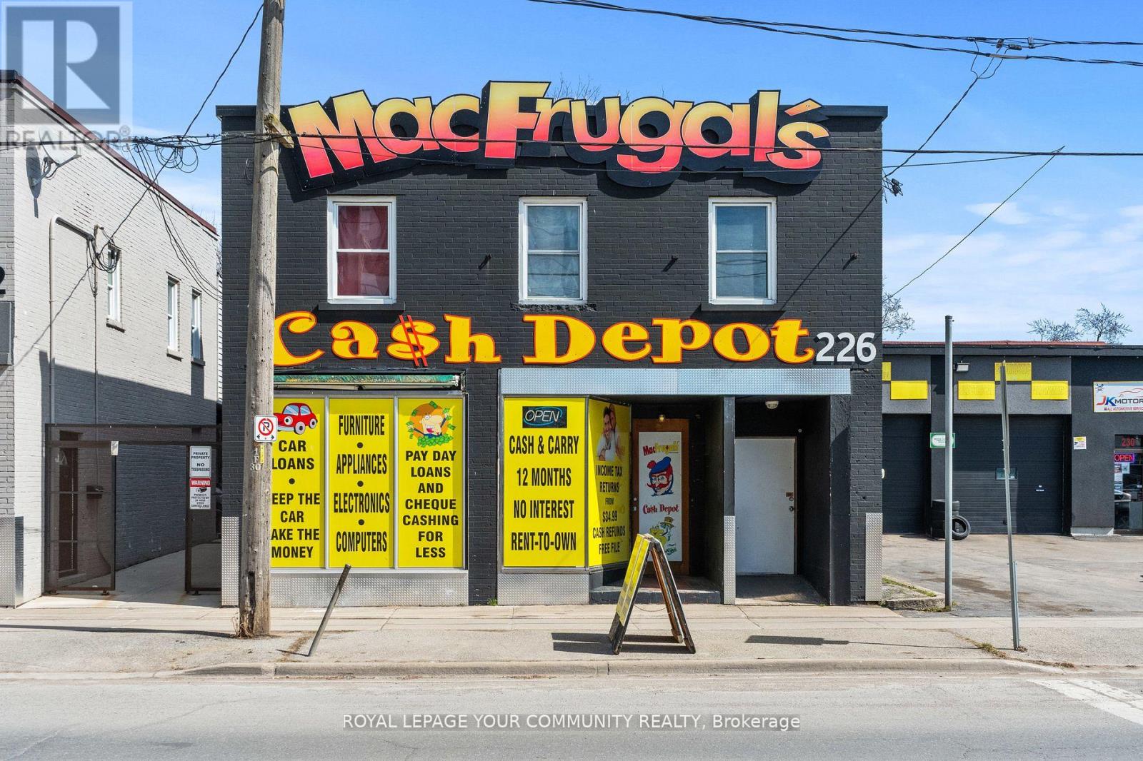 Photo 26 of 226 King Street, Welland ON
