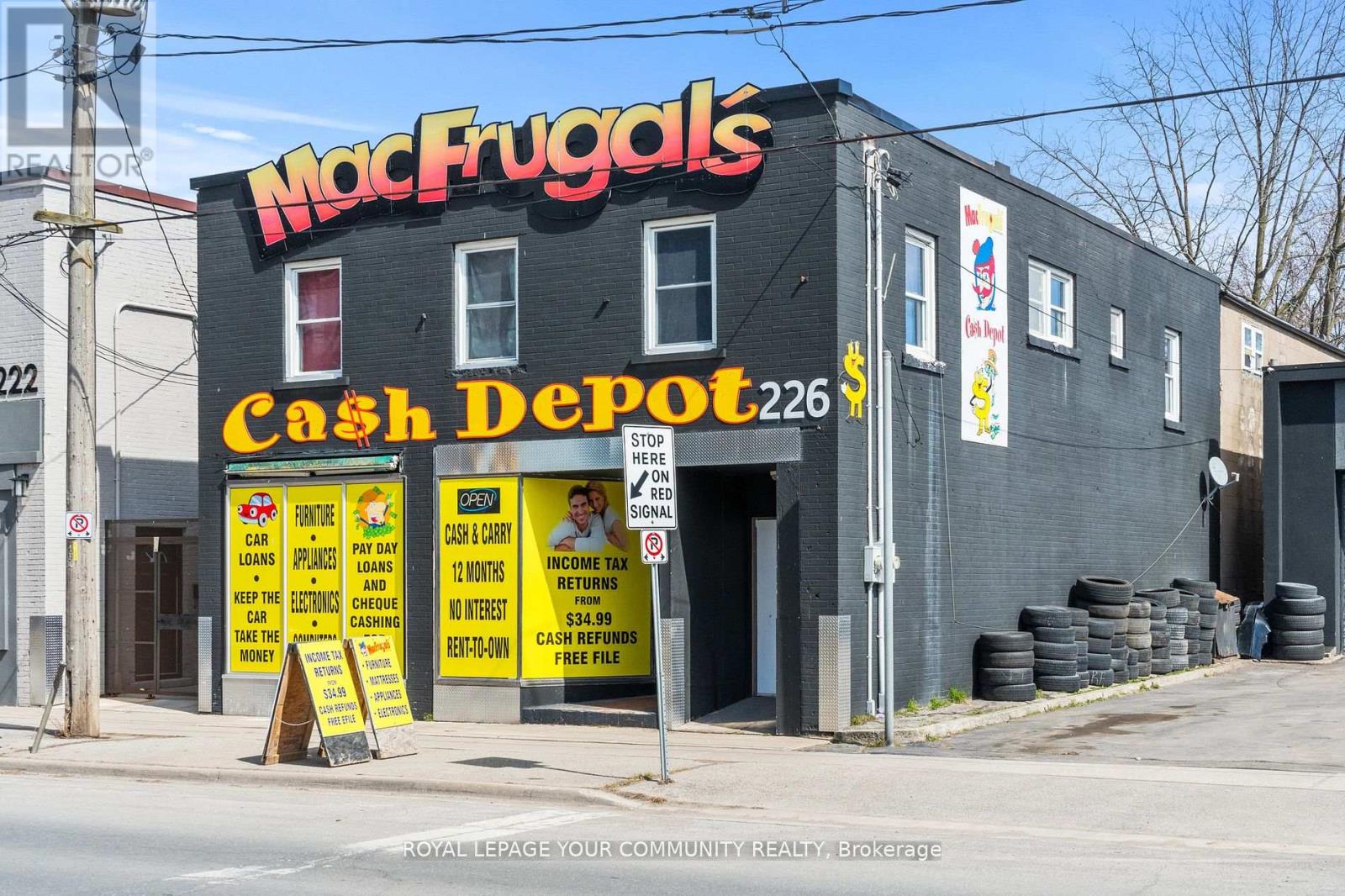 Photo 25 of 226 King Street, Welland ON