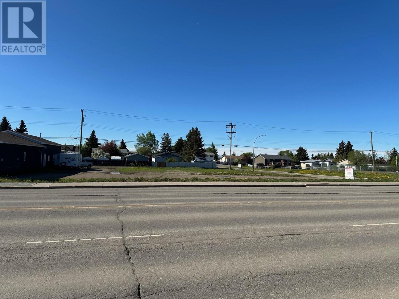 Photo 1 of 9103 9107 100 Avenue, Fort St John BC