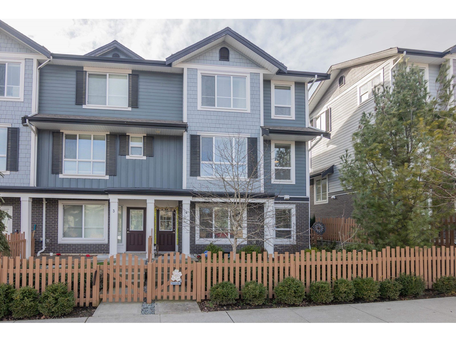 Photo 2 of 4 7157 210 Street, Langley BC