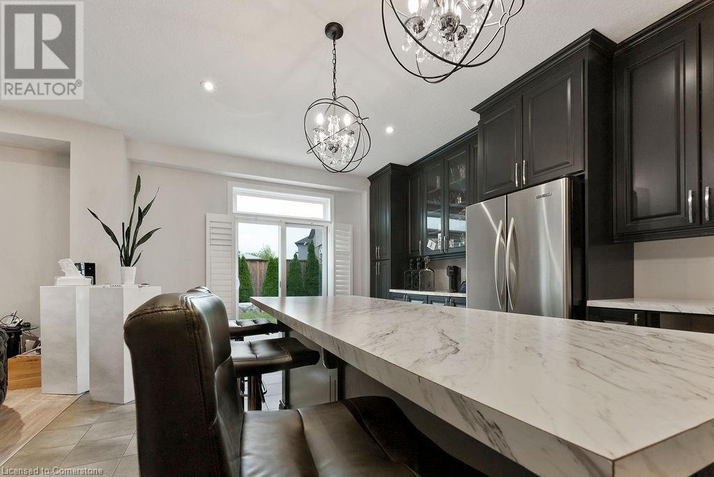 Photo 10 of 12 Ascoli Drive, Hamilton ON